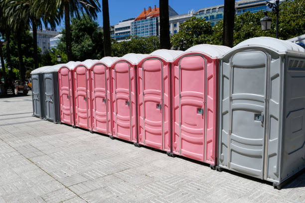 Best Standard Portable Toilet Rental  in North Miami Beach, FL