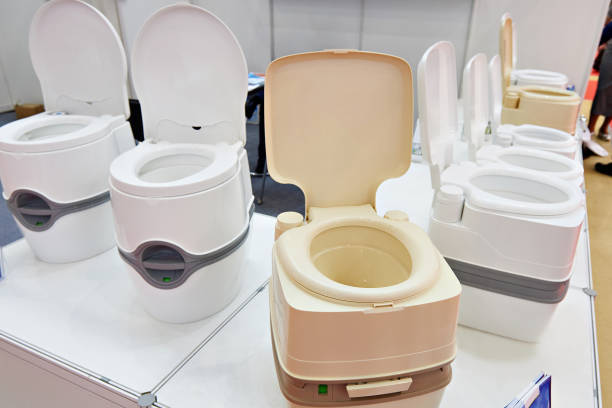 Types of Portable Toilets We Offer in North Miami Beach, FL